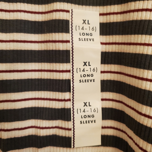 Cat & Jack striped long sleeve top - Picture 5 of 5